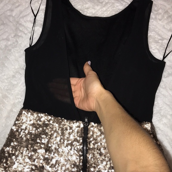 Gold and black romper - Picture 2 of 2